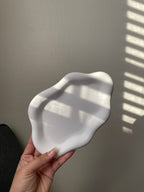 WHITE DECORATIVE CLOUD SHAPED TRAY