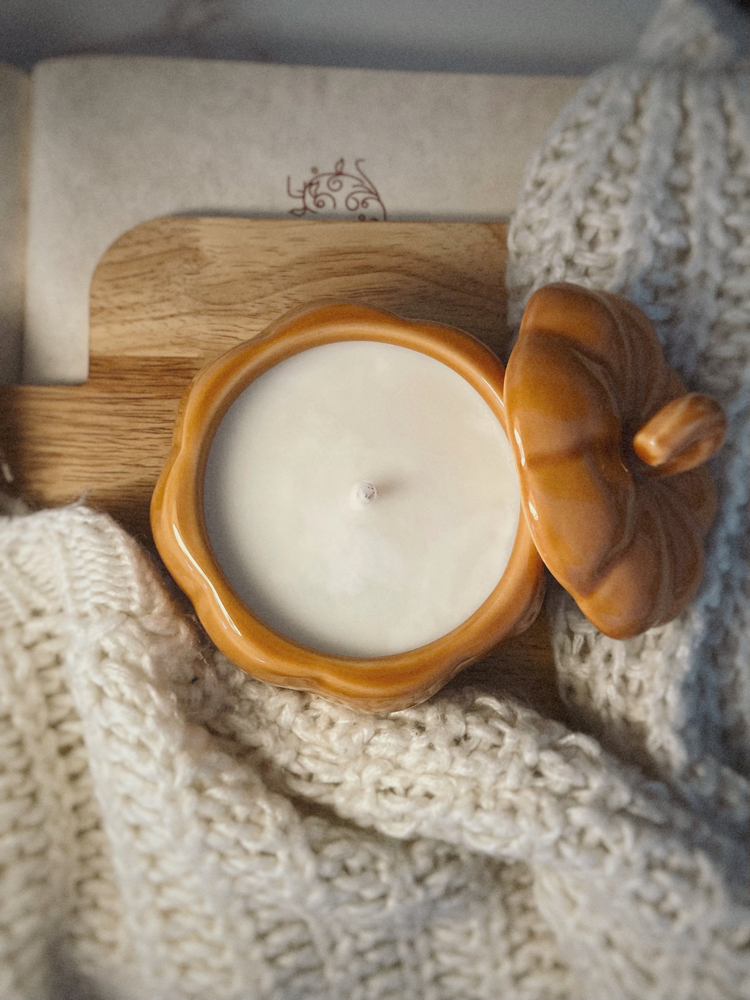 PUMPKIN SCENTED CANDLE | ORANGE